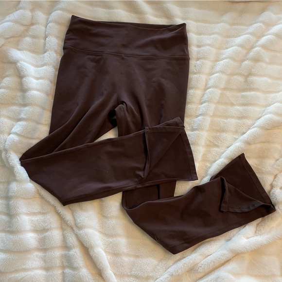 Fabletics | Define PowerHold® Split Hem Legging in Cacao Brown - Picture 11 of 14